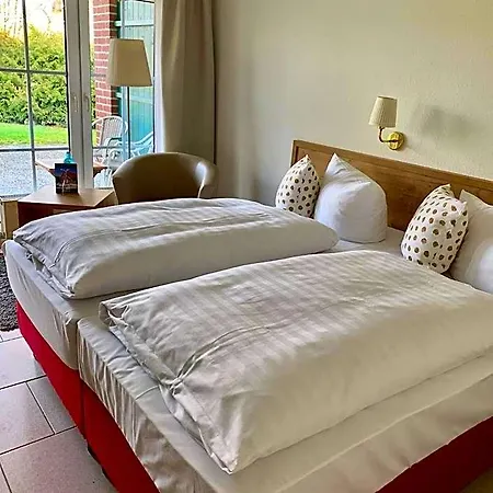 فندق Am Schaalsee 3*